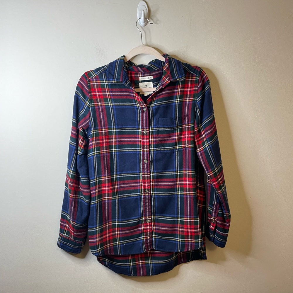 American Eagle Ahh-Mazingly Soft Boyfriend Fit Red & Blue Plaid Button Front Top
